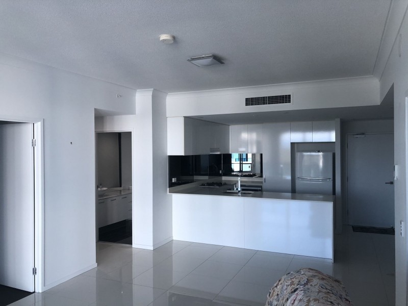 11107/5 Harbour Side Court, Biggera Waters QLD 4216