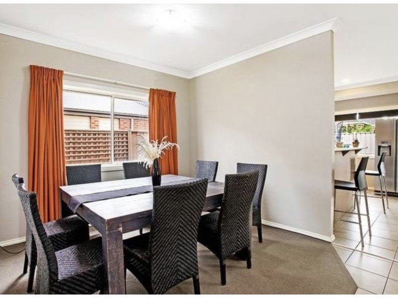 25 Cobaw Circuit, Caroline Springs VIC 3023