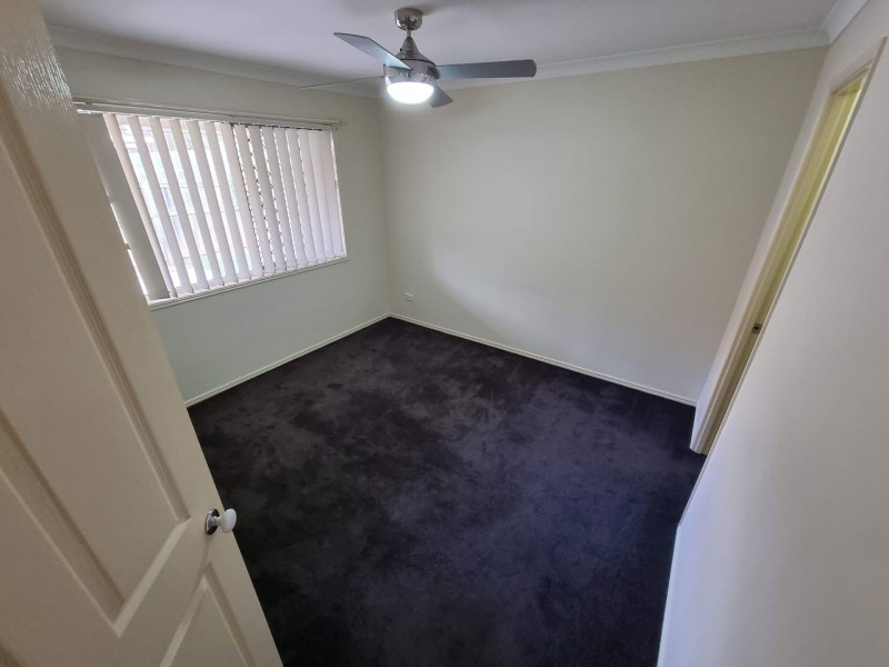 68 Watarrka Drive, Parkinson QLD 4115