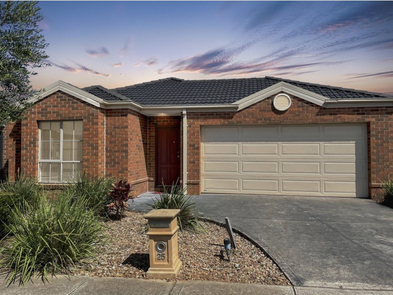 25 Windrest Way, Point Cook VIC 3030