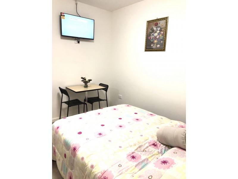 18 Hewlett Street, Granville NSW 2142