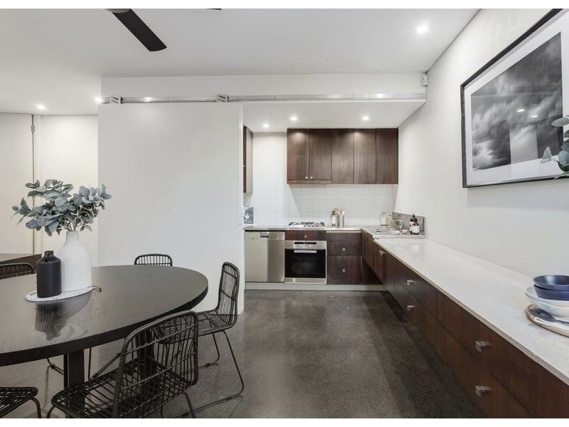 30 Willow Lane, Richmond VIC 3121
