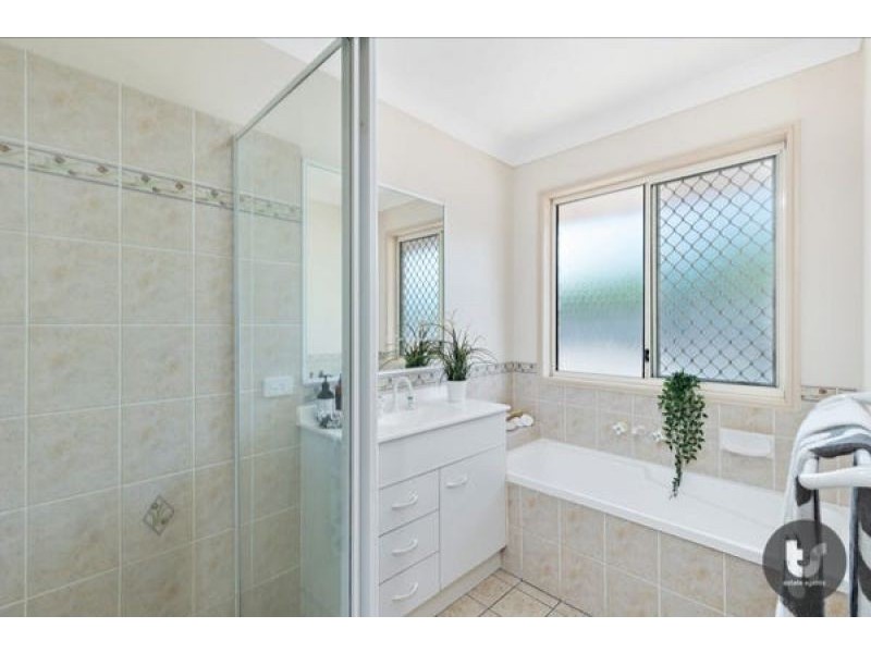 4 Grevillea Street, Ormiston QLD 4160