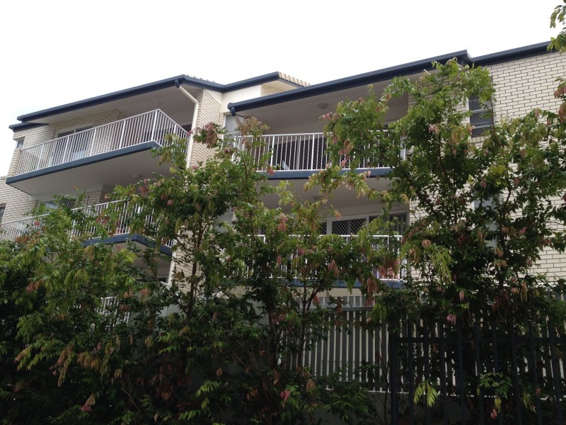 1/10 Cooma Terrace, Caloundra QLD 4551