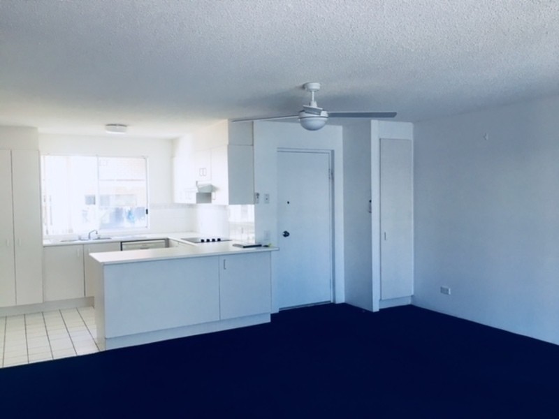 1/10 Cooma Terrace, Caloundra QLD 4551