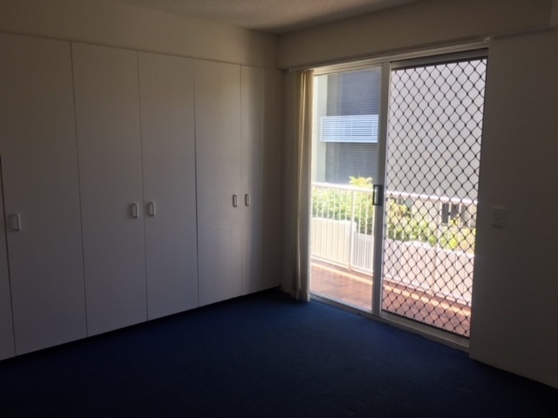 1/10 Cooma Terrace, Caloundra QLD 4551