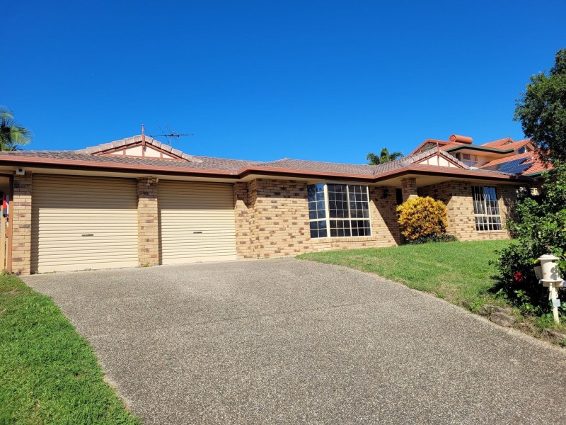 9 Westminster Way, Wishart QLD 4122
