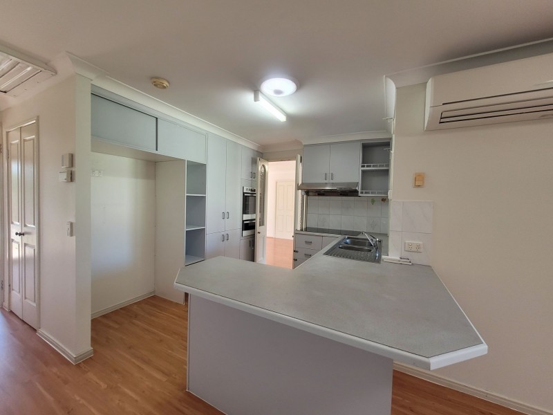9 Westminster Way, Wishart QLD 4122
