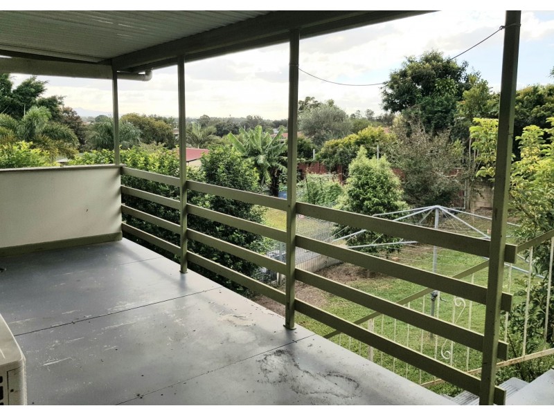 33 Sarina Street, Stafford Heights QLD 4053