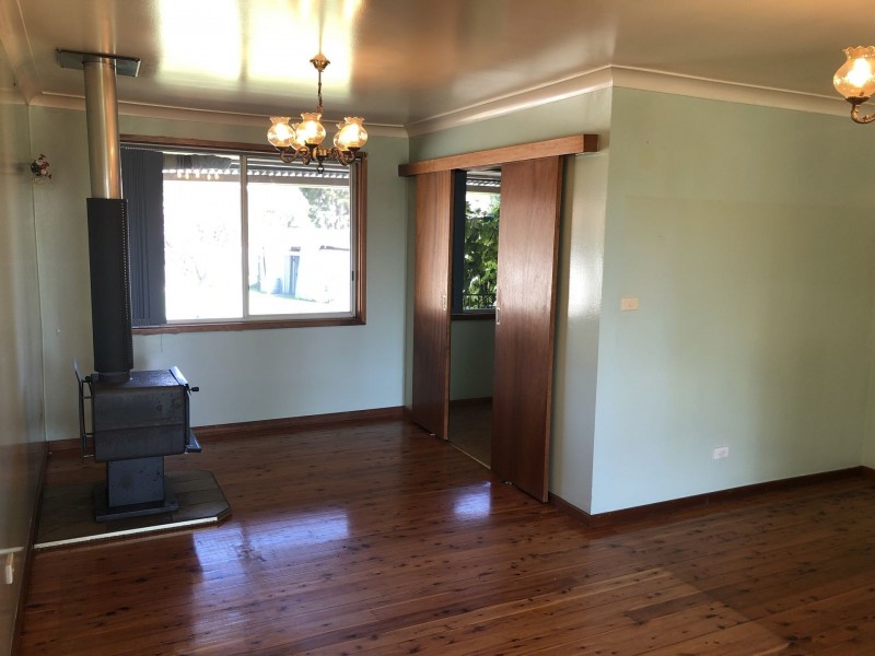 102 Canberra Street, Oxley Park NSW 2760