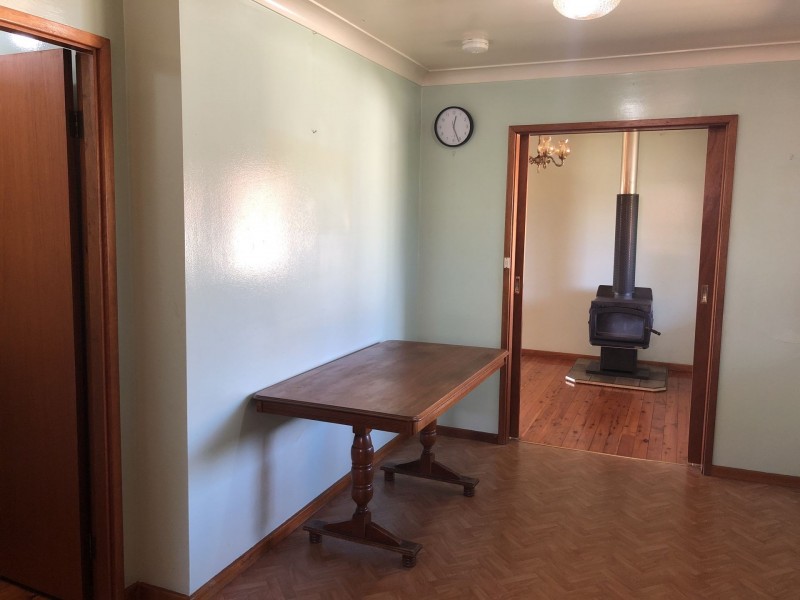 102 Canberra Street, Oxley Park NSW 2760