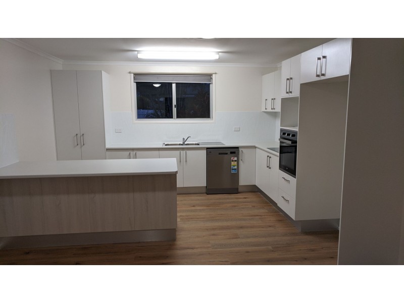19 Valencia Way, Slacks Creek QLD 4127