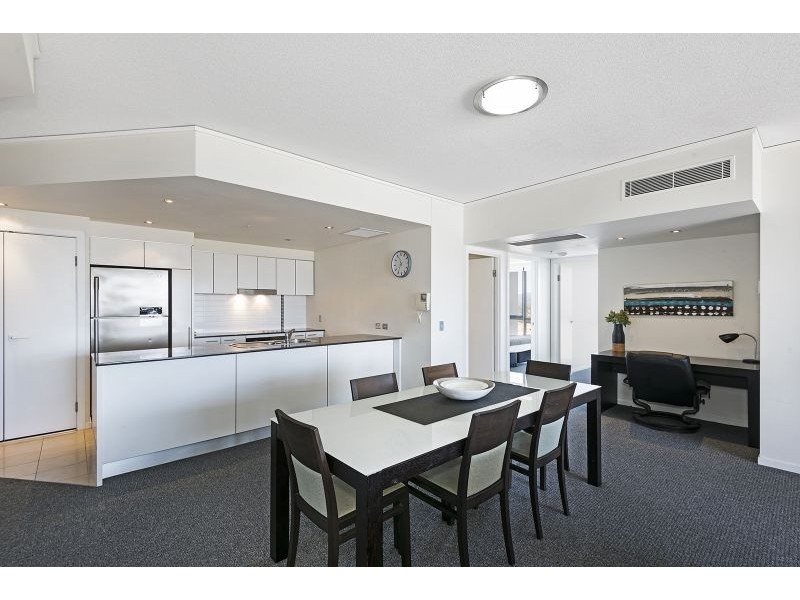 L15/22 Surf Parade, Broadbeach QLD 4218