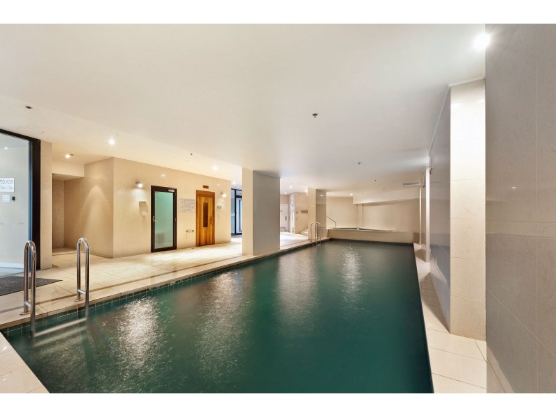 L15/22 Surf Parade, Broadbeach QLD 4218