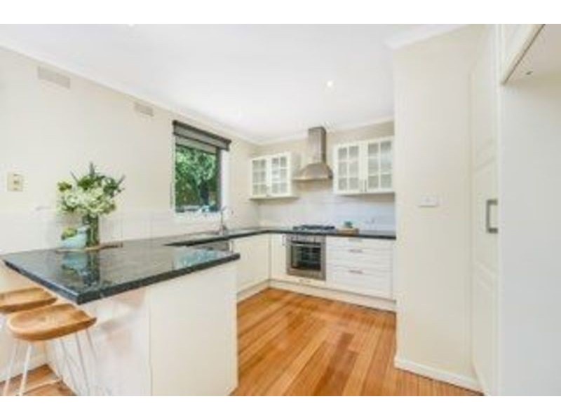 32 Dalkeith Road, Wantirna VIC 3152