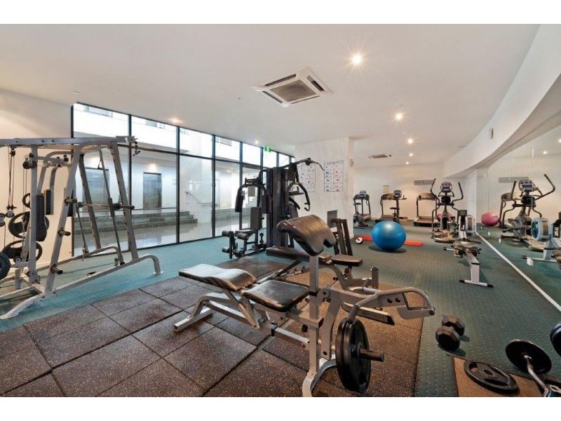 L13/22 Surf Parade, Broadbeach QLD 4218