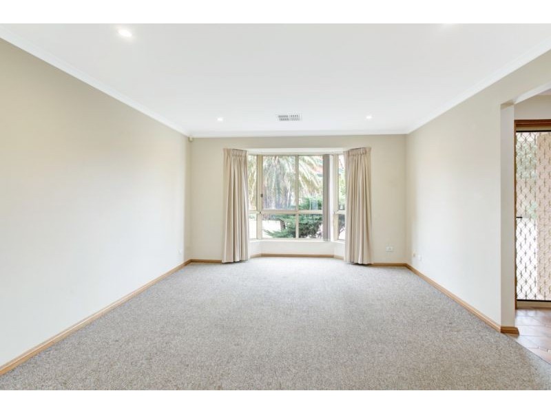 2/28 Riddell Road, Holden Hill SA 5088