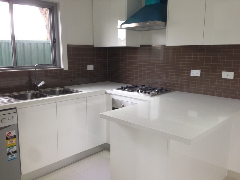 2/29 Bristol Road, Hurstville NSW 2220