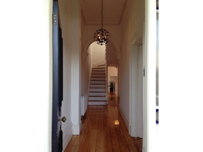 8 Neptune Street, St Kilda VIC 3182