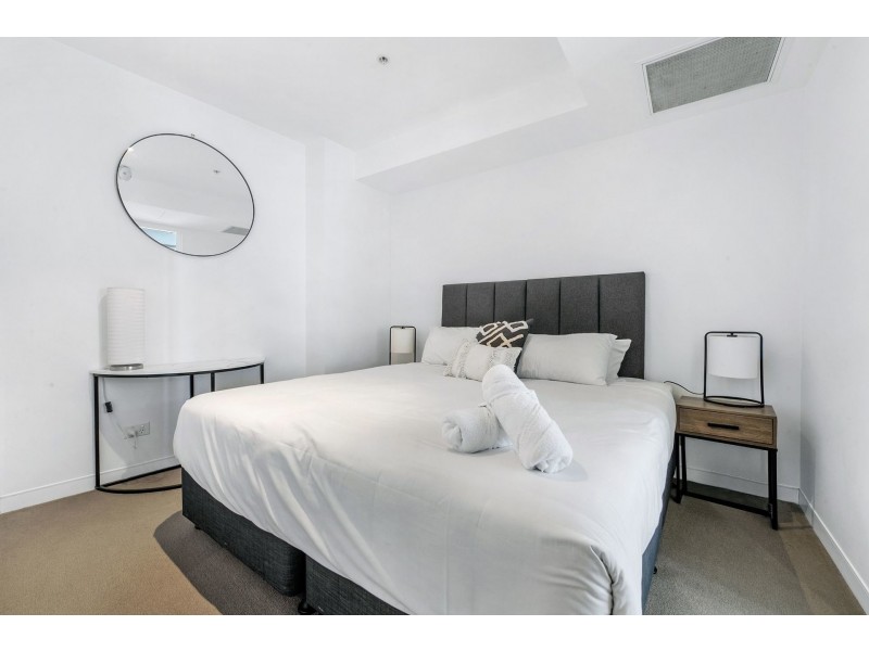 Level 5/21 Elizabeth Ave, Broadbeach QLD 4218