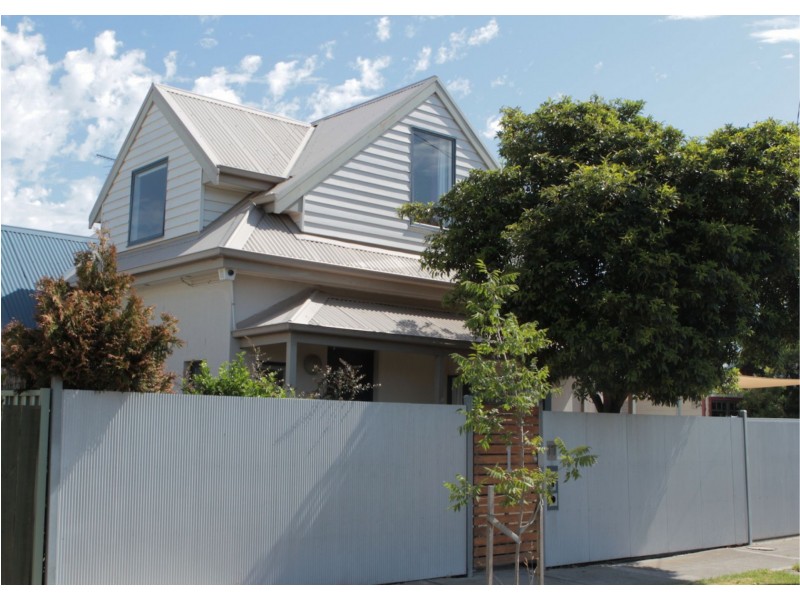 1 Severn Street, Newport VIC 3015