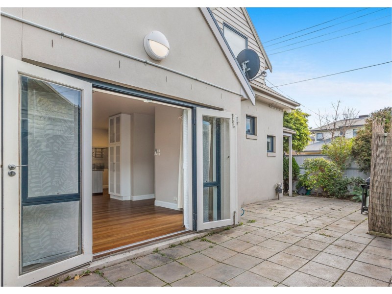 1 Severn Street, Newport VIC 3015