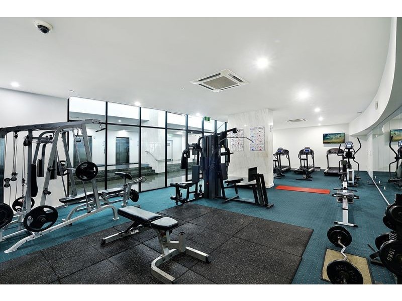 24 Surf Parade, Broadbeach QLD 4218