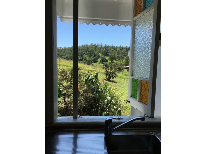 63 Sutton Road, Coolabine QLD 4574