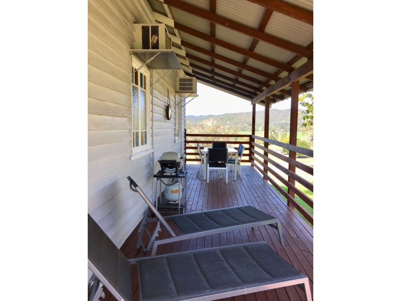 63 Sutton Road, Coolabine QLD 4574