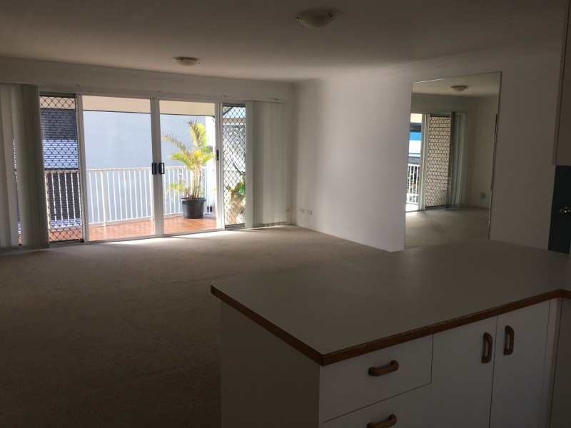 4/10 Cooma Terrace, Caloundra QLD 4551