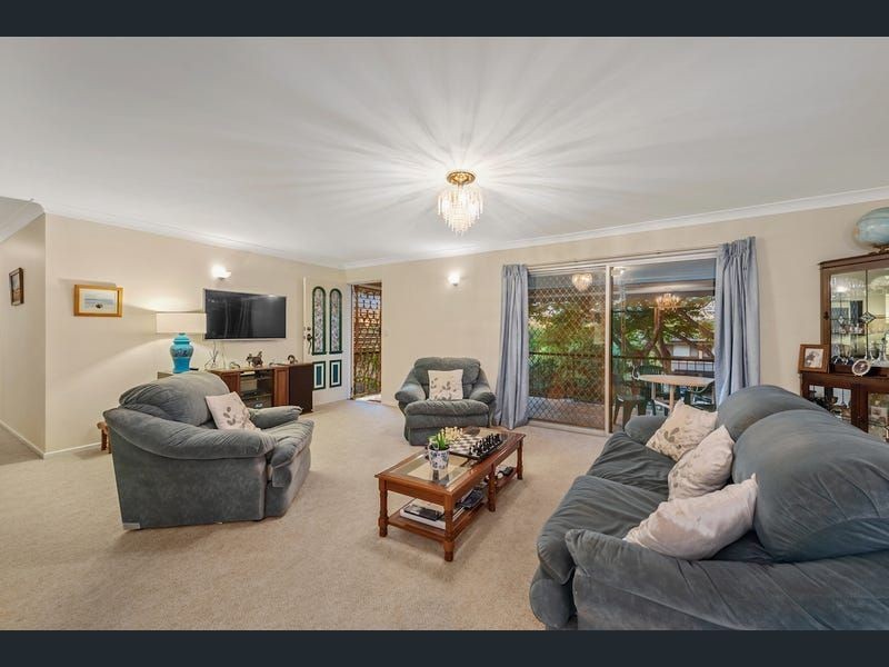 37 Isabella Street, Tarragindi QLD 4121