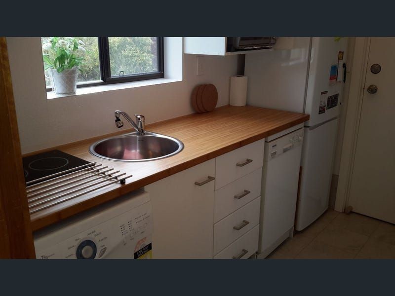 24 Pindee Street, Hallett Cove SA 5158