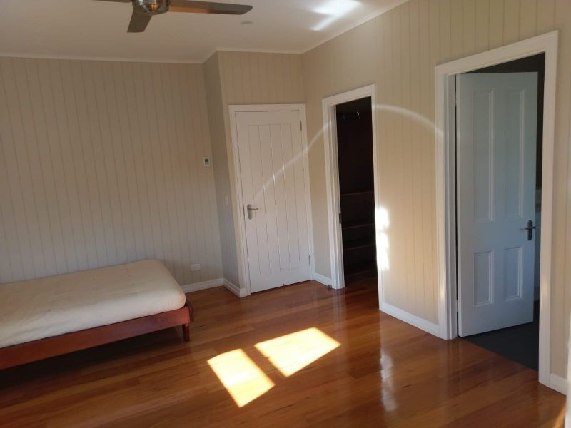 88 Greenlaw Street, Indooroopilly QLD 4068