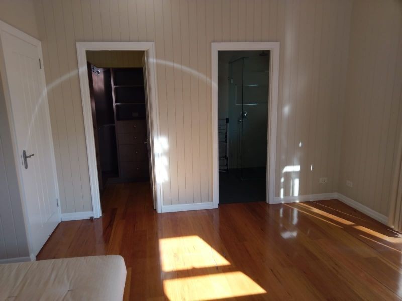 88 Greenlaw Street, Indooroopilly QLD 4068