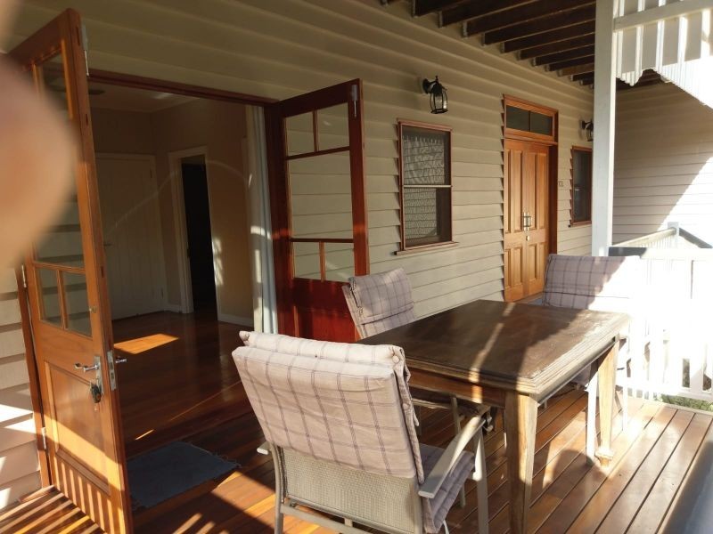 88 Greenlaw Street, Indooroopilly QLD 4068