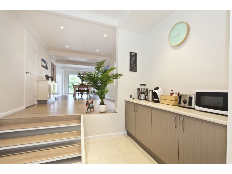 15 Bunyip Street, Burleigh Heads QLD 4220