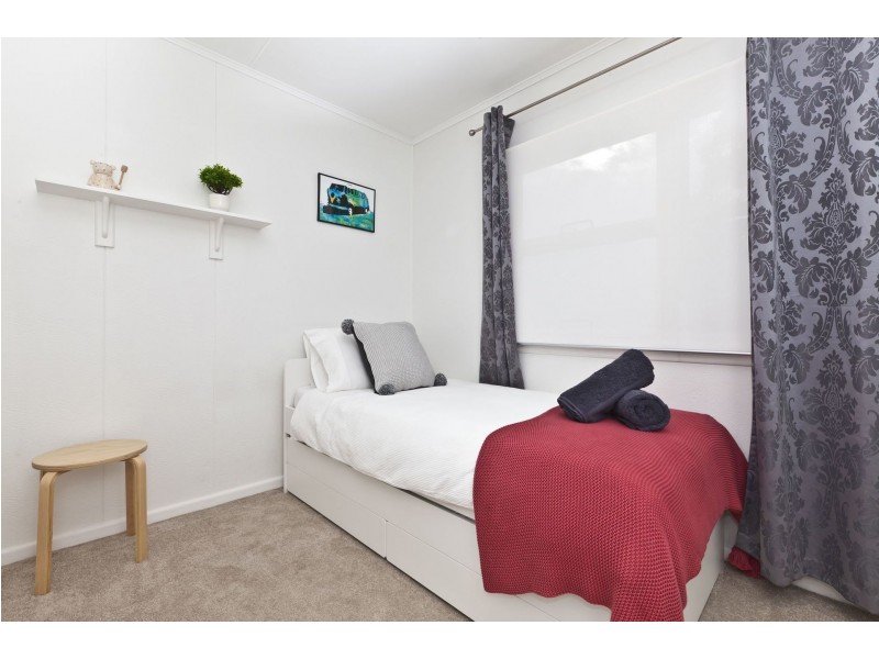 15 Bunyip Street, Burleigh Heads QLD 4220