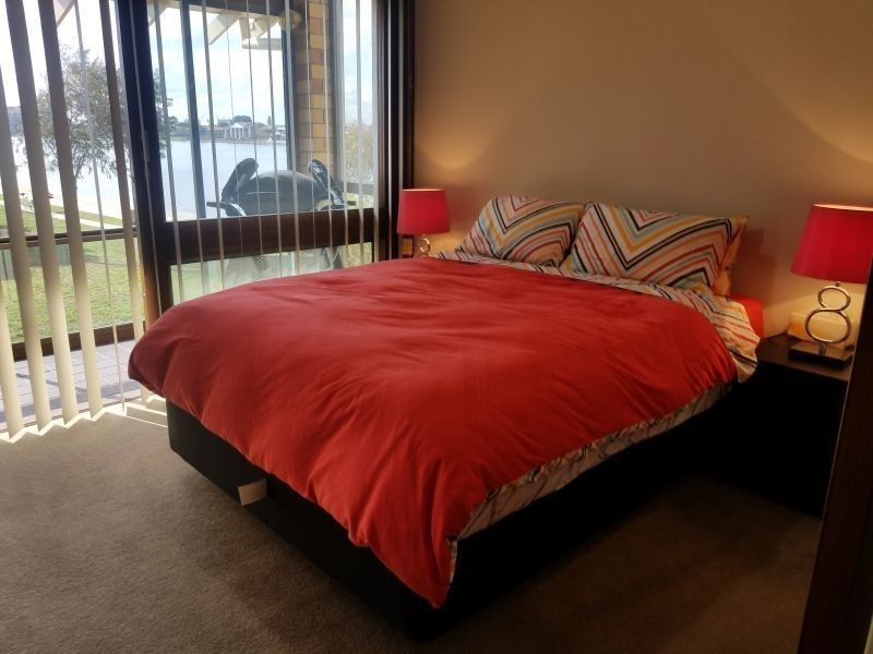 3/82 Military Road, Tennyson SA 5022