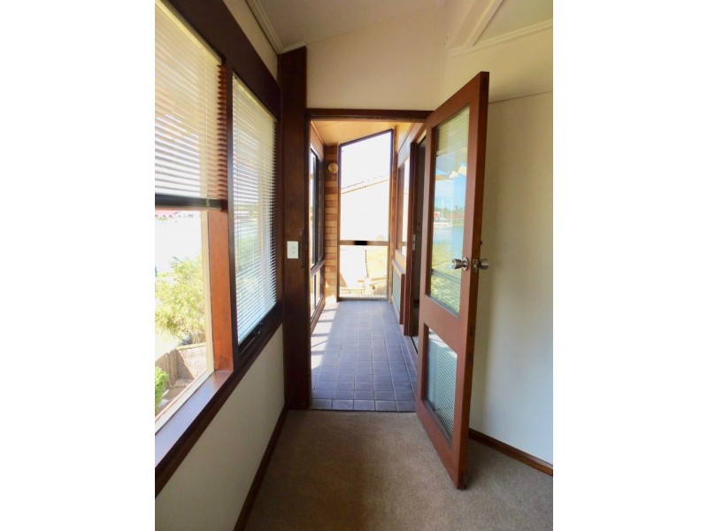 3/82 Military Road, Tennyson SA 5022