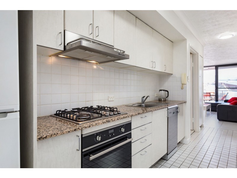 1/18-20 Waterloo Street, Narrabeen NSW 2101