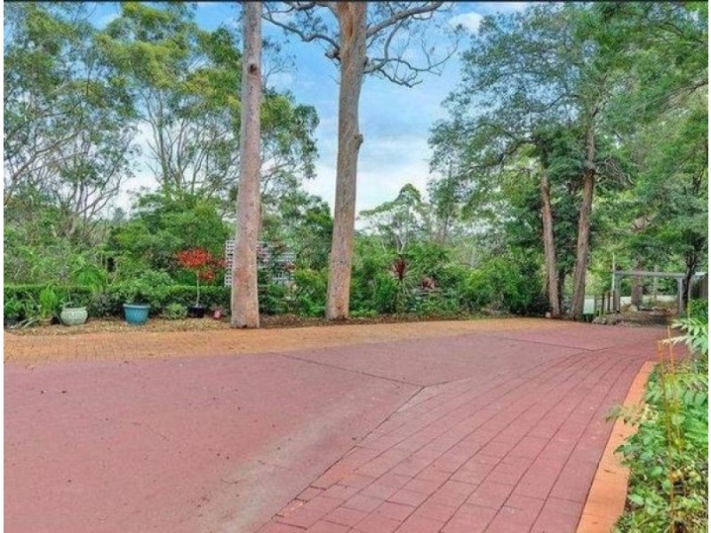 1 Wanawong Drive, Thornleigh NSW 2120
