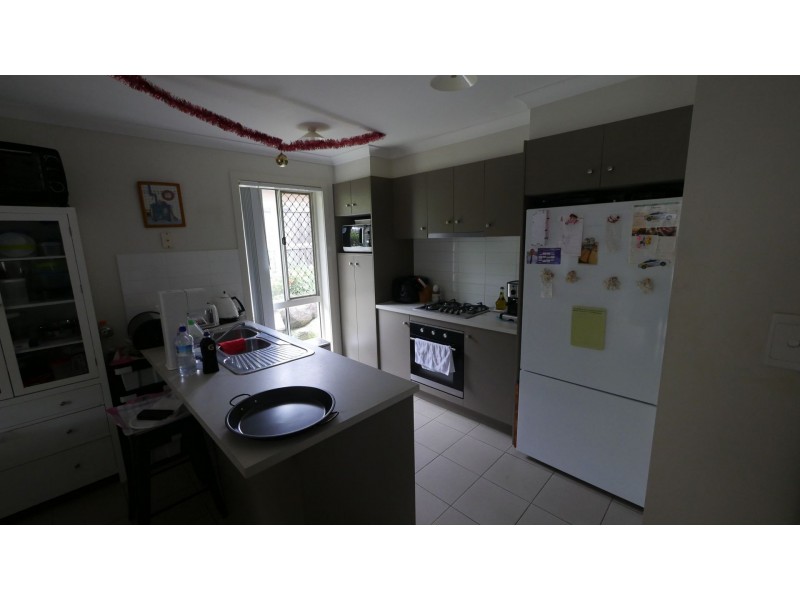 2/10 Orlando Drive, Holmview QLD 4207