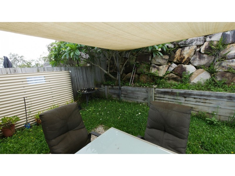 2/10 Orlando Drive, Holmview QLD 4207
