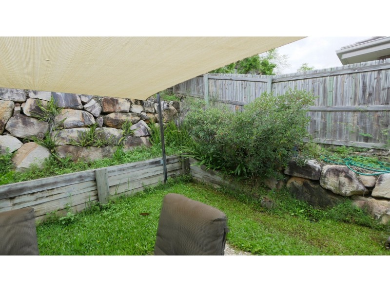 2/10 Orlando Drive, Holmview QLD 4207