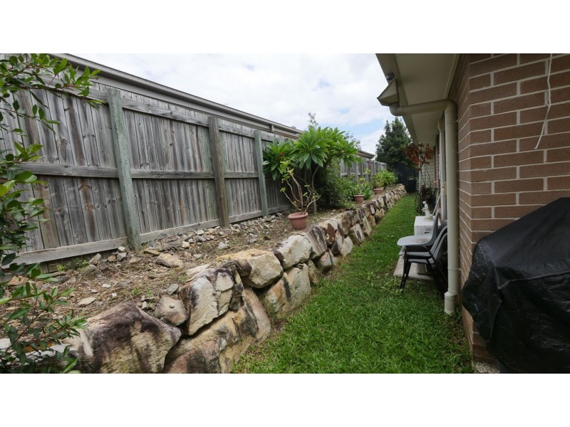 2/10 Orlando Drive, Holmview QLD 4207