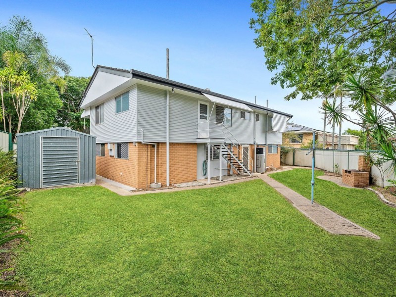 4 Colombo Street, Wishart QLD 4122