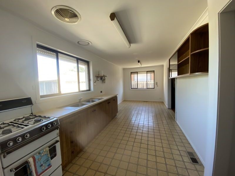 100 William Street, Fawkner VIC 3060