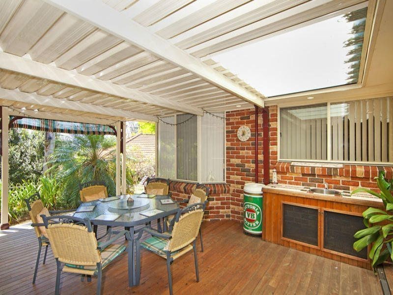 6 Burnie Place, Mardi NSW 2259