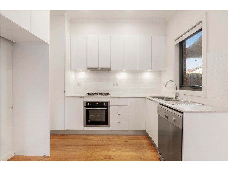 4/33 Vermont Parade, Greensborough VIC 3088