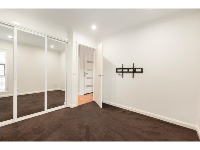 4/33 Vermont Parade, Greensborough VIC 3088